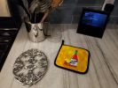 Got Sauce Hot Sauce Pair of Pot Holders Kitchen Heat Resistant Pot Holders Sets Oven Hot Pads for Cooking Baking BBQ, 7 1/2 x 7 1/2